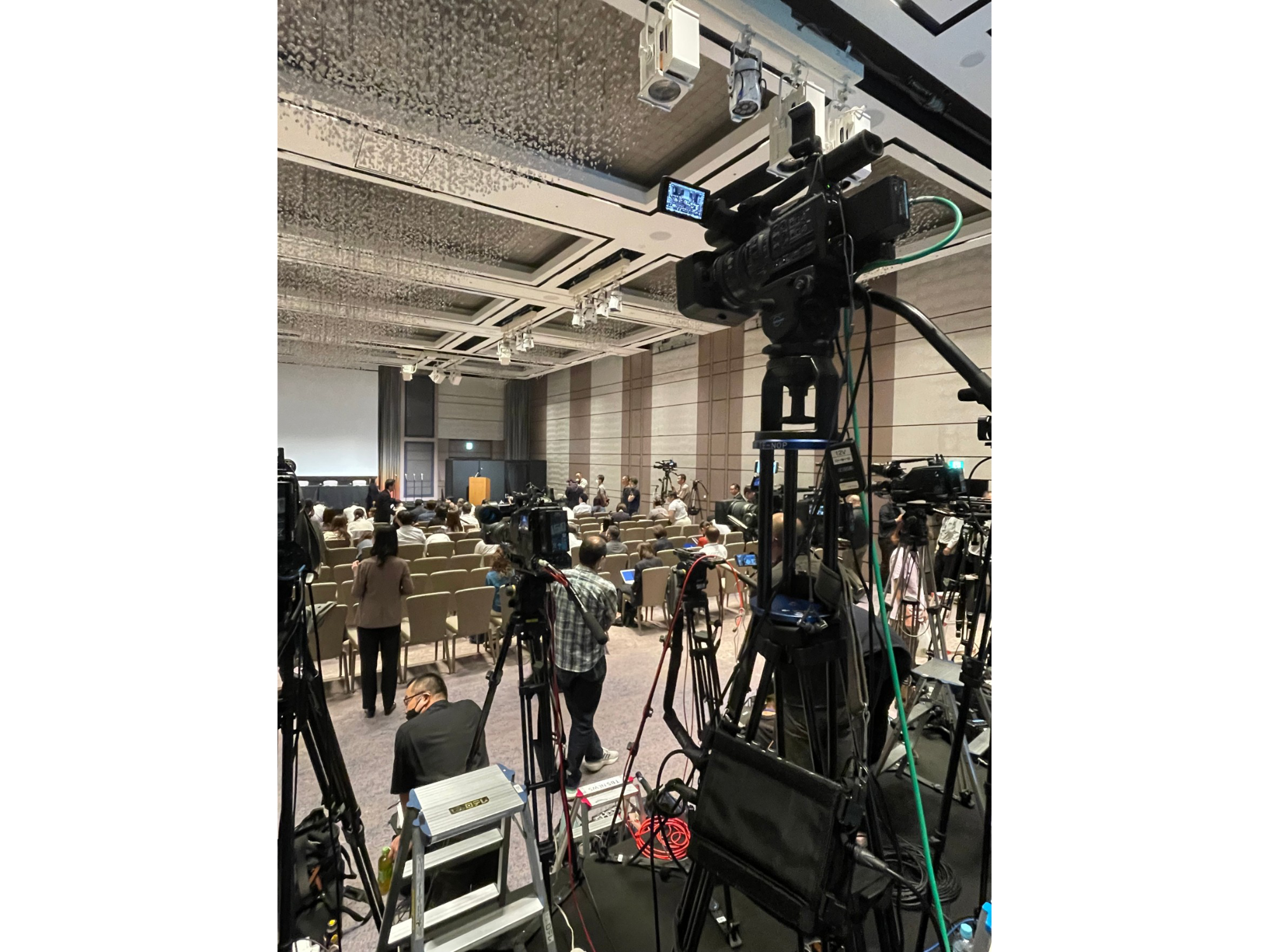 映像事業